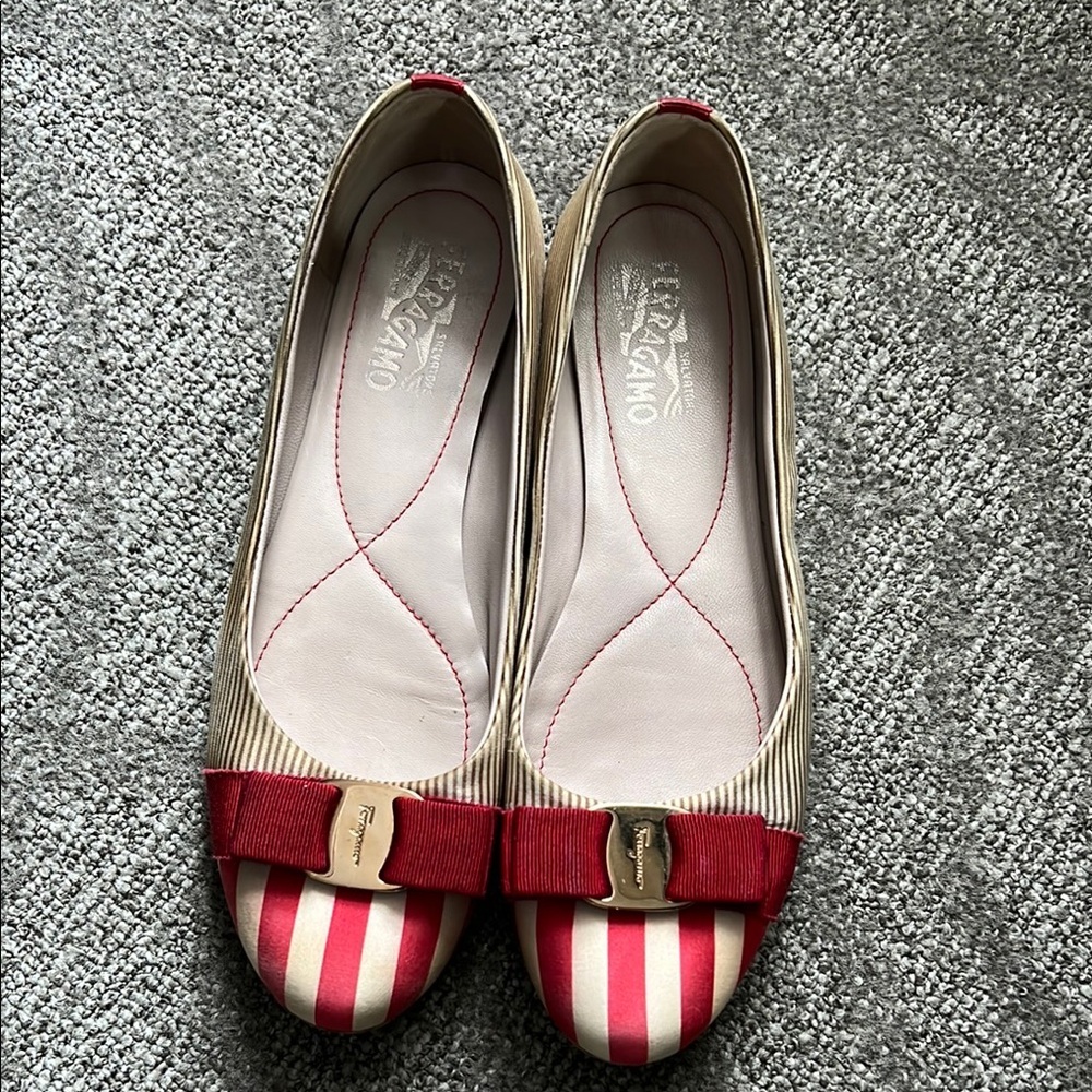 Salvatore Ferragamo Red and Cream Flats with Bow Detail